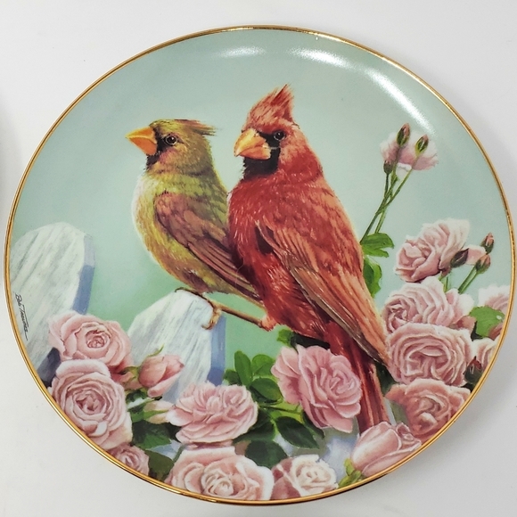 The Danbury Mint Cardinals for all Seasons Set 4 Plates Vtg 1999 23kt Gold Trim - Picture 6 of 8